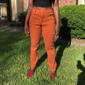 Very comfortable and stylish brown jeans.